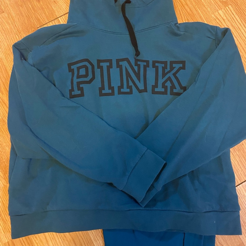 Pink Set - Picture 2 of 10